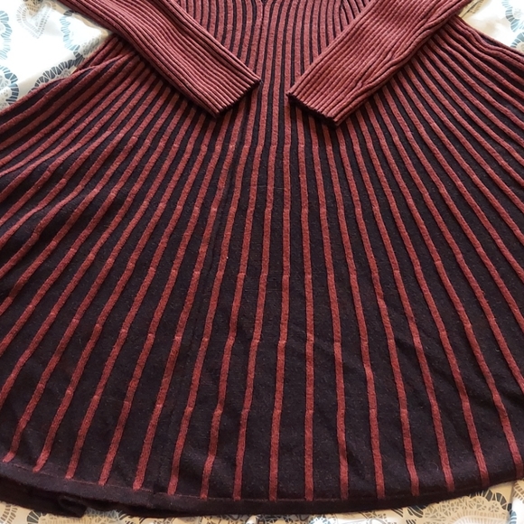 Express sweater dress size Small - Picture 4 of 7